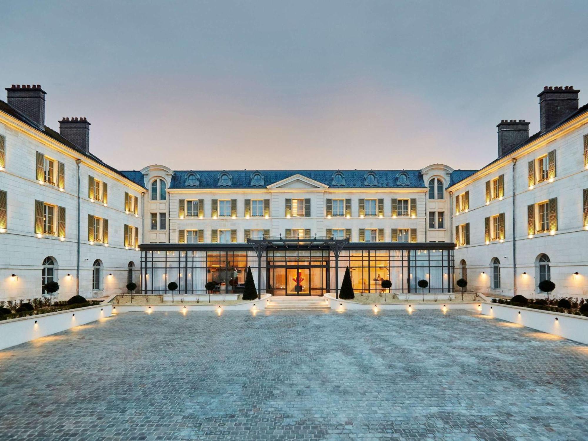 La Licorne Hotel & Spa Troyes Mgallery Exterior photo